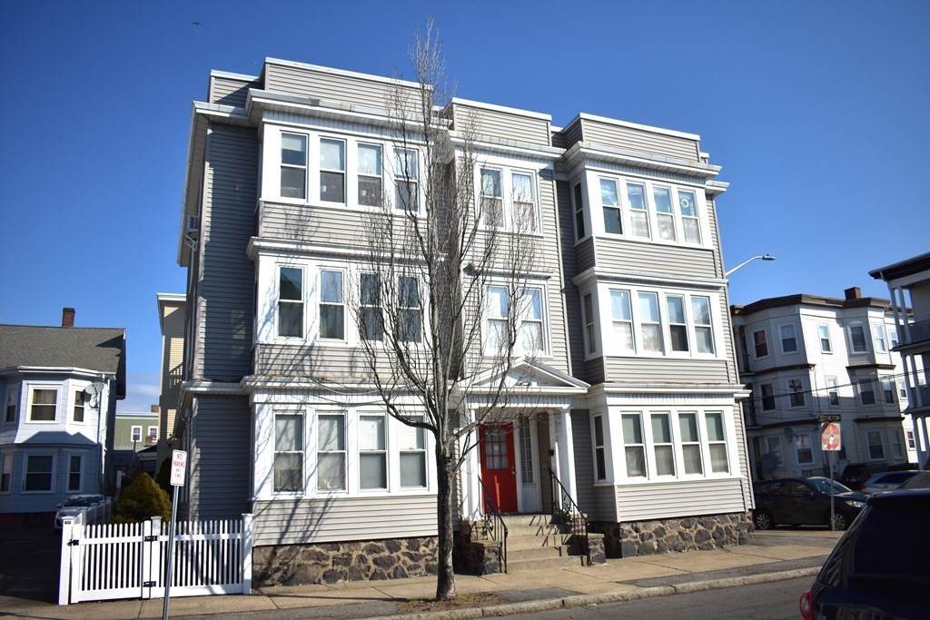 121 Johnson Street # 2