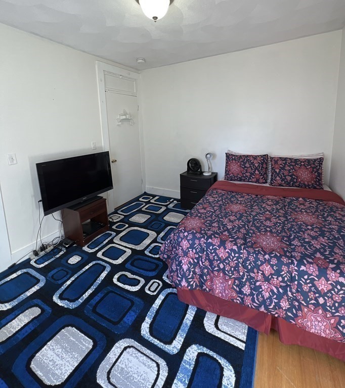 121 Johnson Street # 2