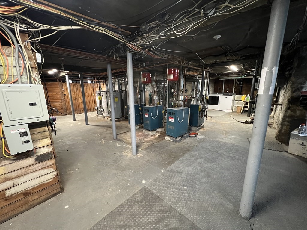 121 Johnson Street # 2