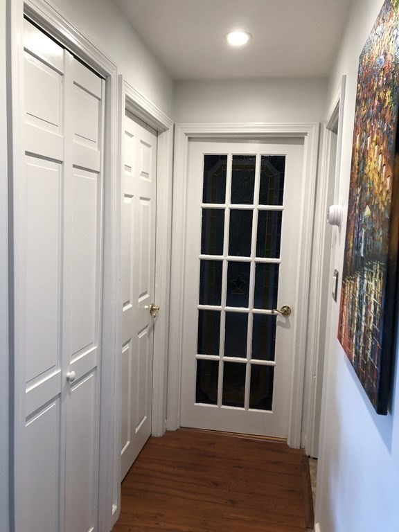 300 Governors Dr # 16