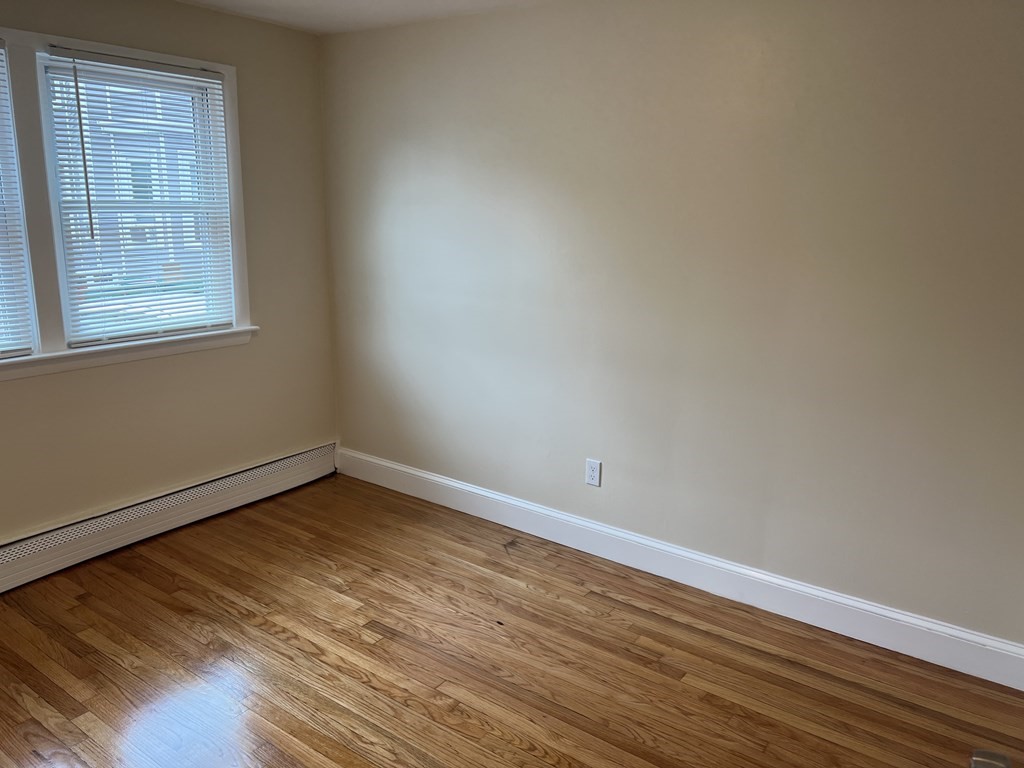 49 Laighton Street # 1