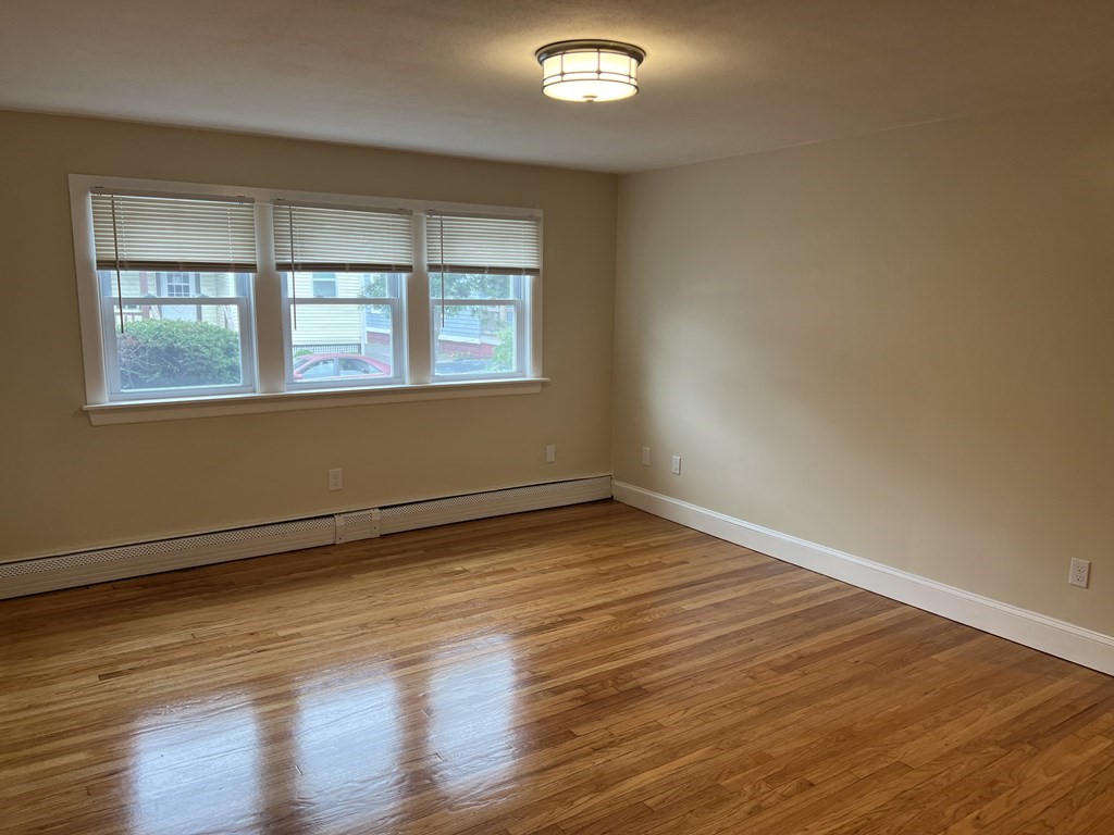 49 Laighton Street # 1