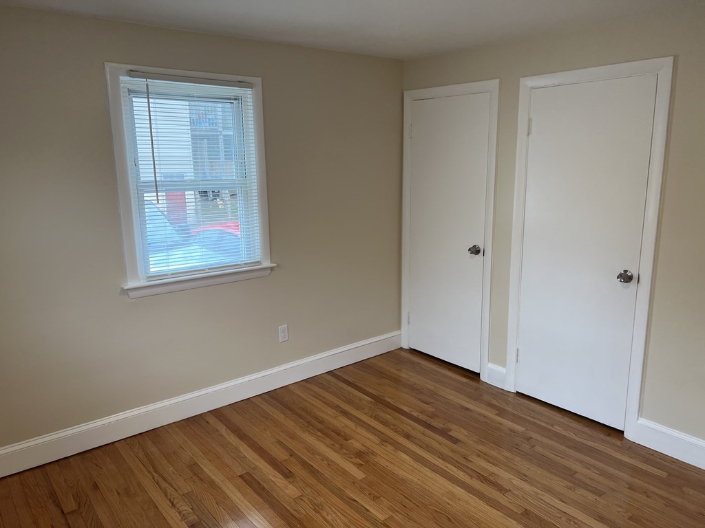 49 Laighton Street # 1