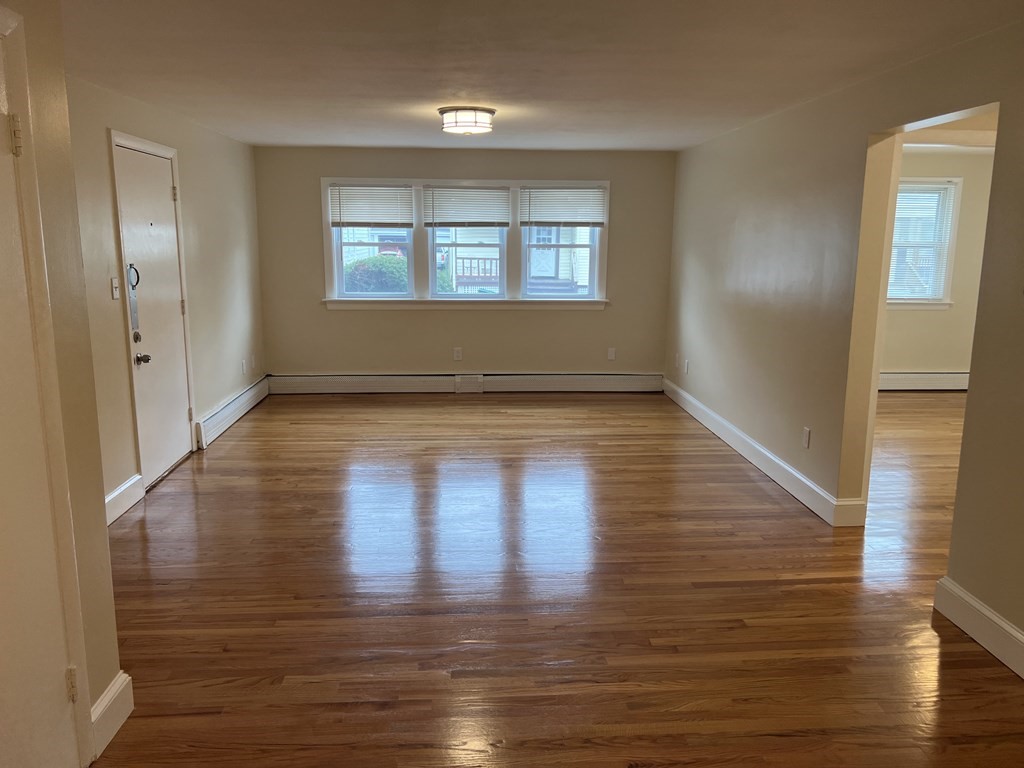 49 Laighton Street # 1