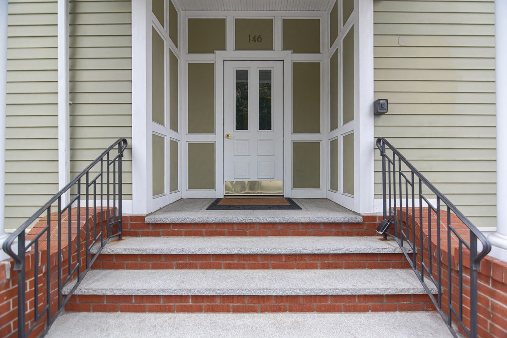 146 Clifton Street # 4