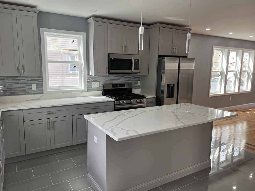 87-89 Harvard Street # 2