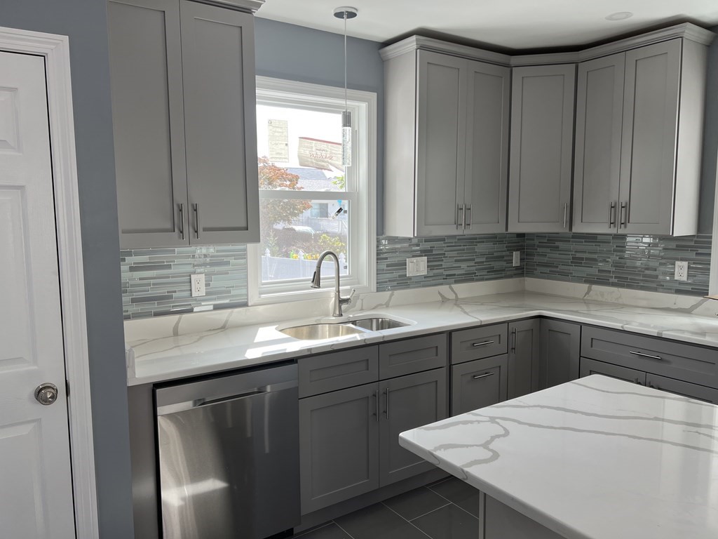 87-89 Harvard Street # 2