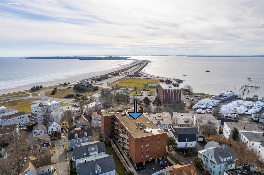 12 Chancery Ct. # 402