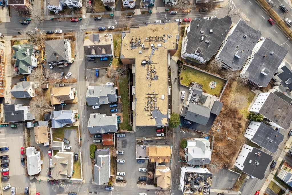 12 Chancery Ct. # 402