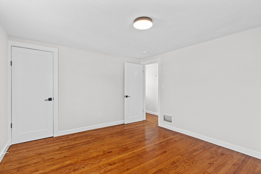 10 Perkins Ave.