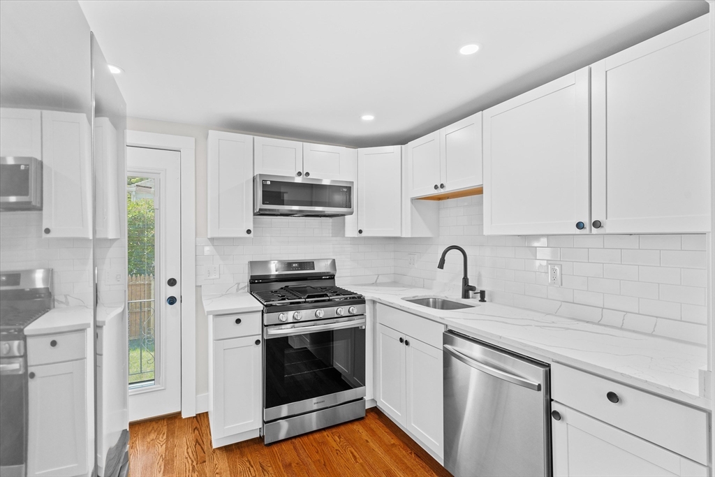 10 Perkins Ave.