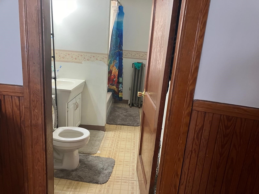 24 Arthur St