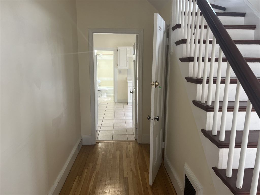 8 Kearney Street # 1