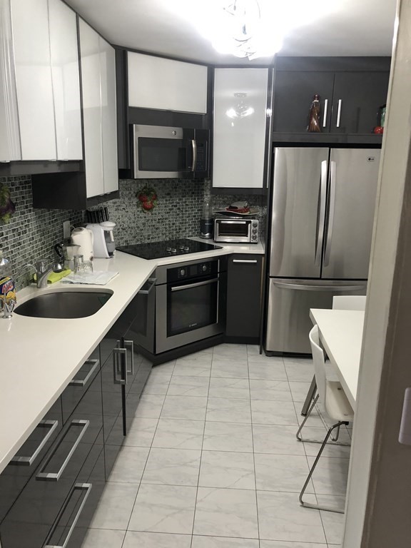 289 Elm # 65