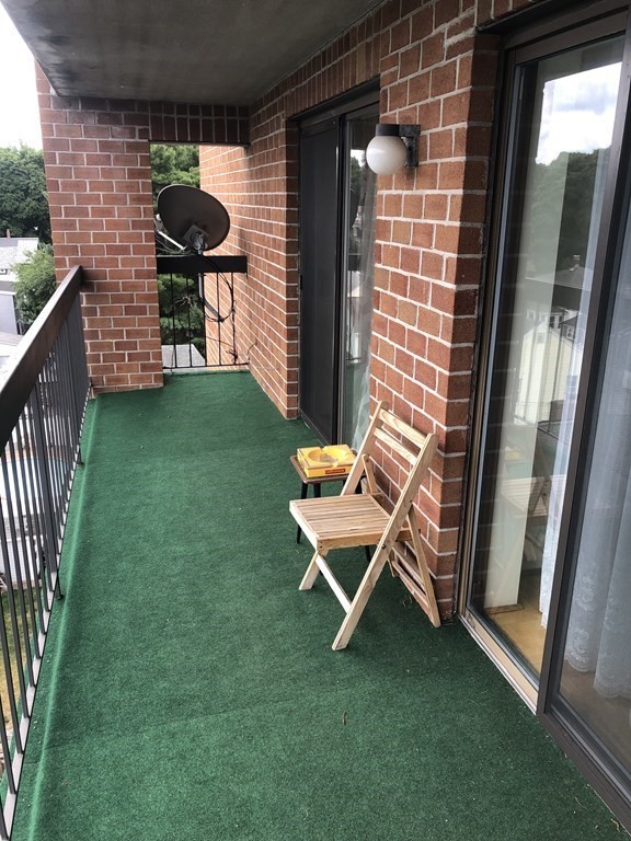 289 Elm # 65