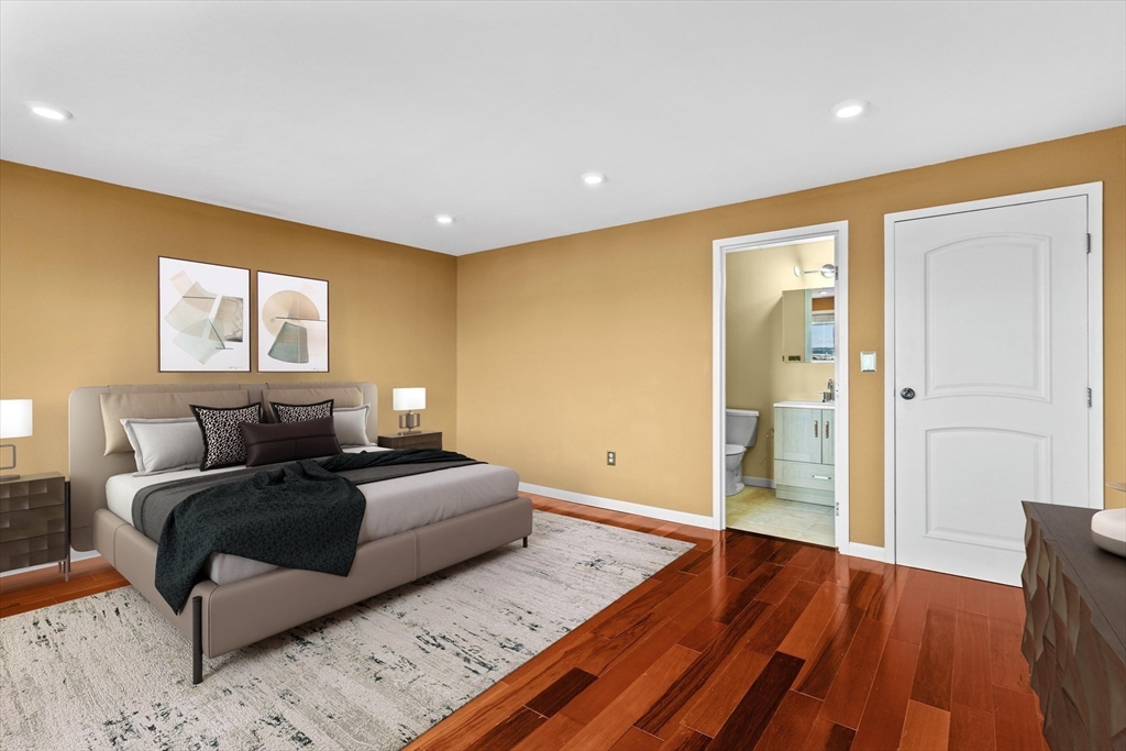 12 Chancery Ct. Unit: PH10