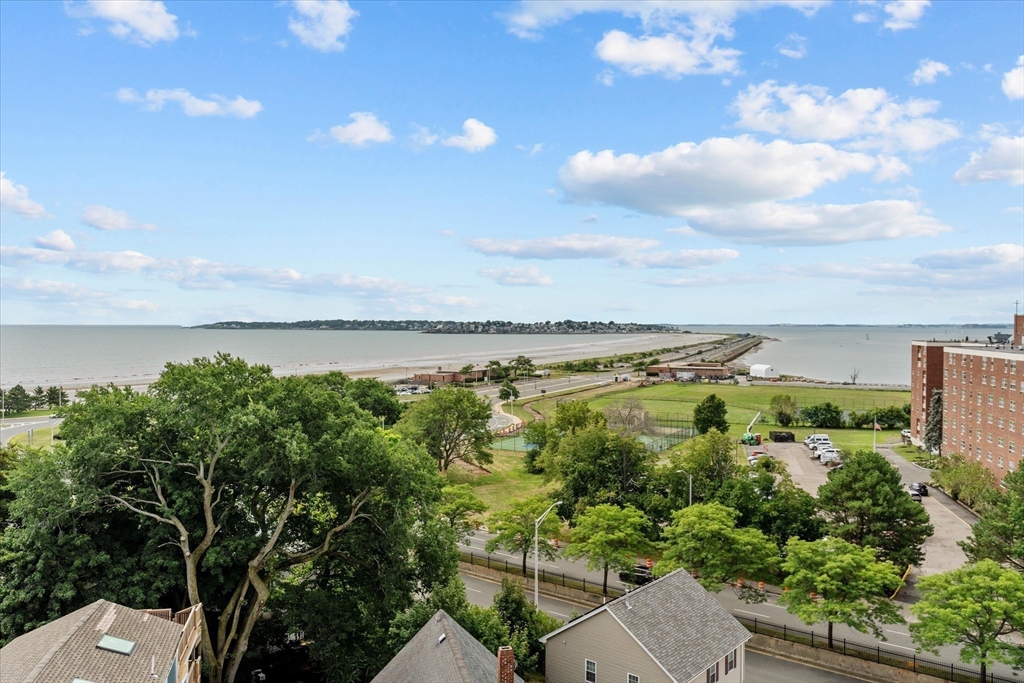 12 Chancery Ct. Unit: PH10