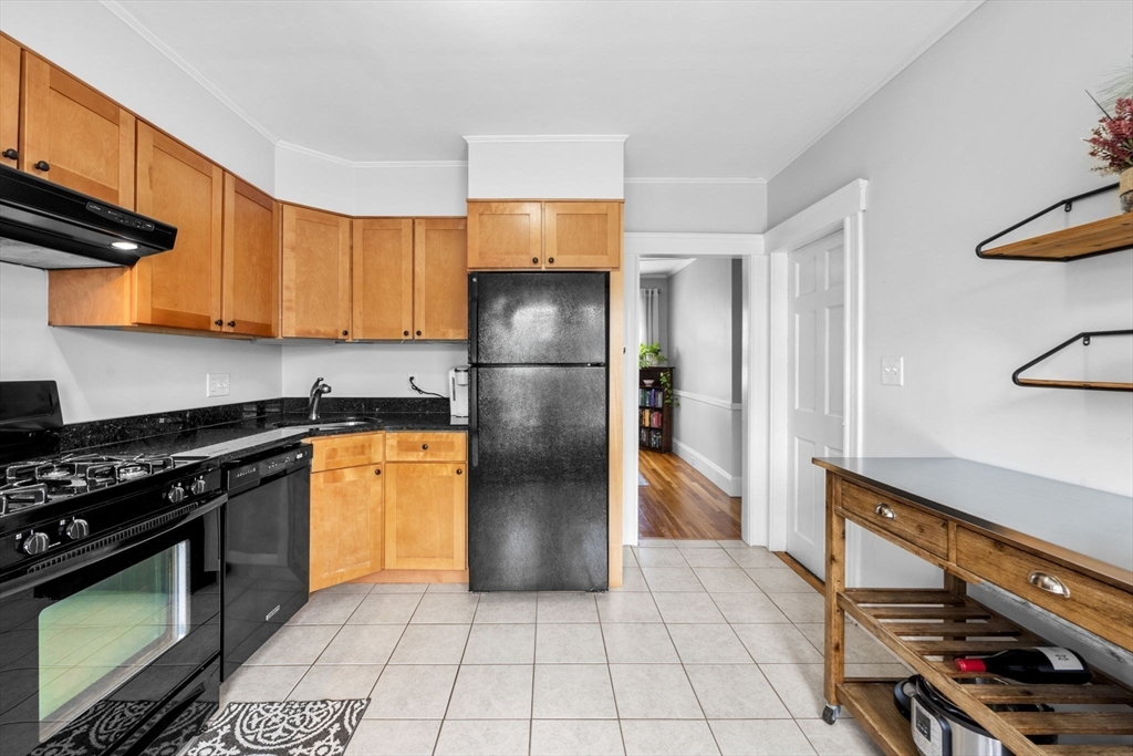 21 Brookside Ave # 2