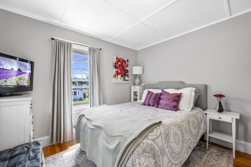 21 Brookside Ave # 2