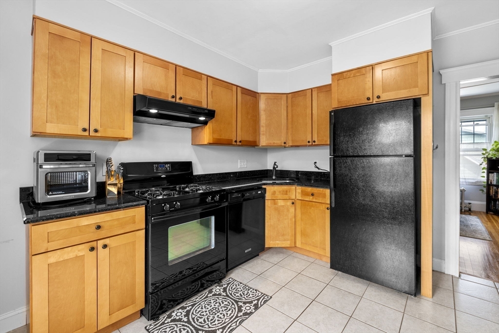 21 Brookside Ave # 2