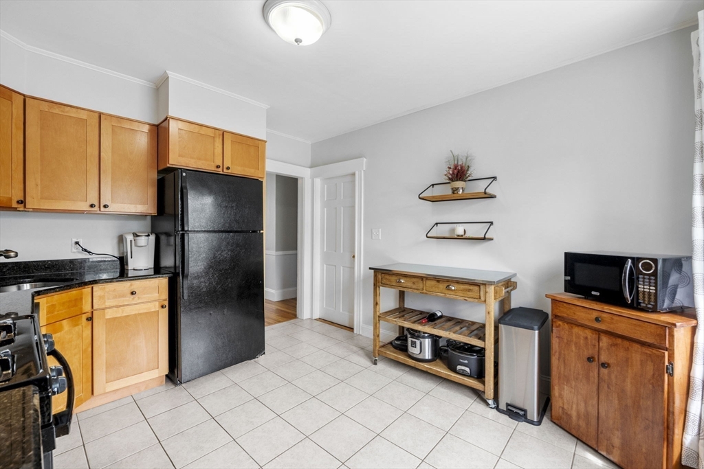 21 Brookside Ave # 2