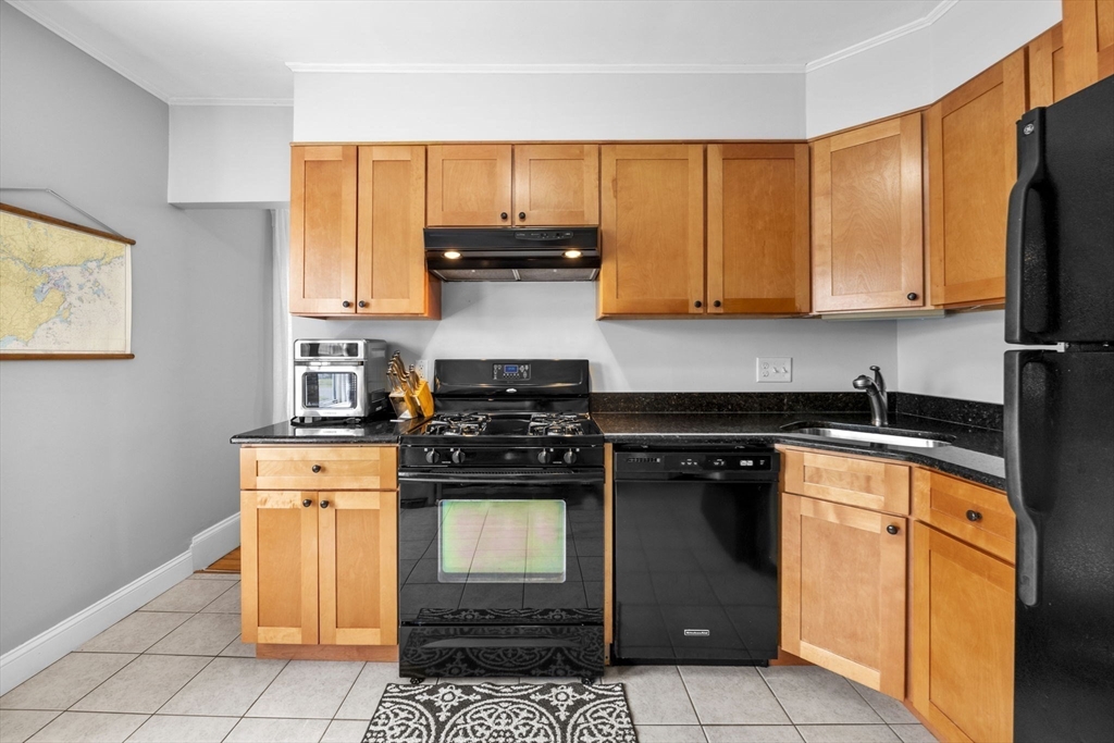 21 Brookside Ave # 2