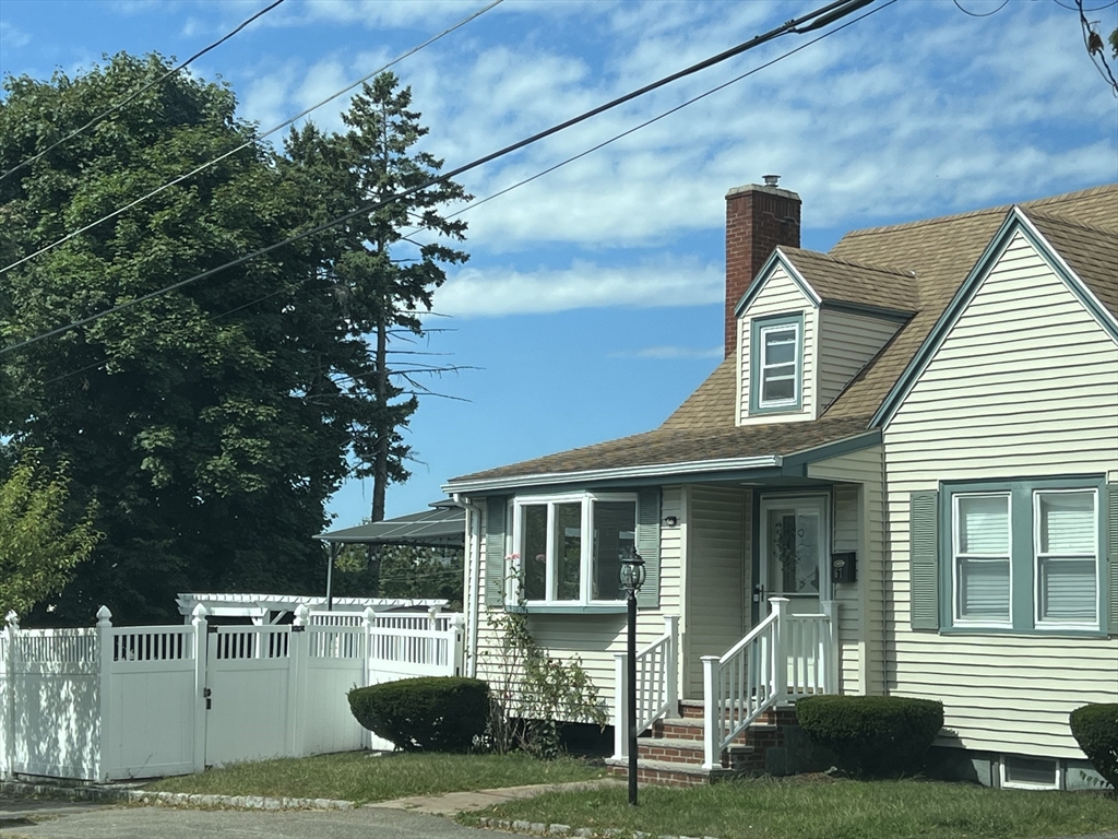 67 Curran Road