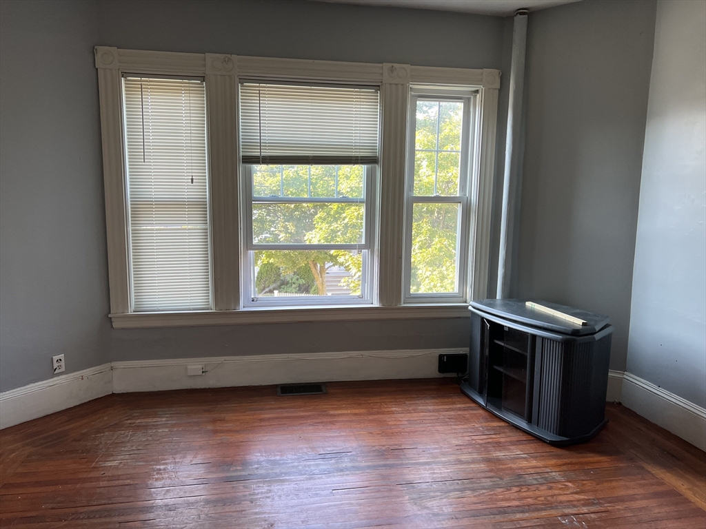 95 Walnut Street # 1