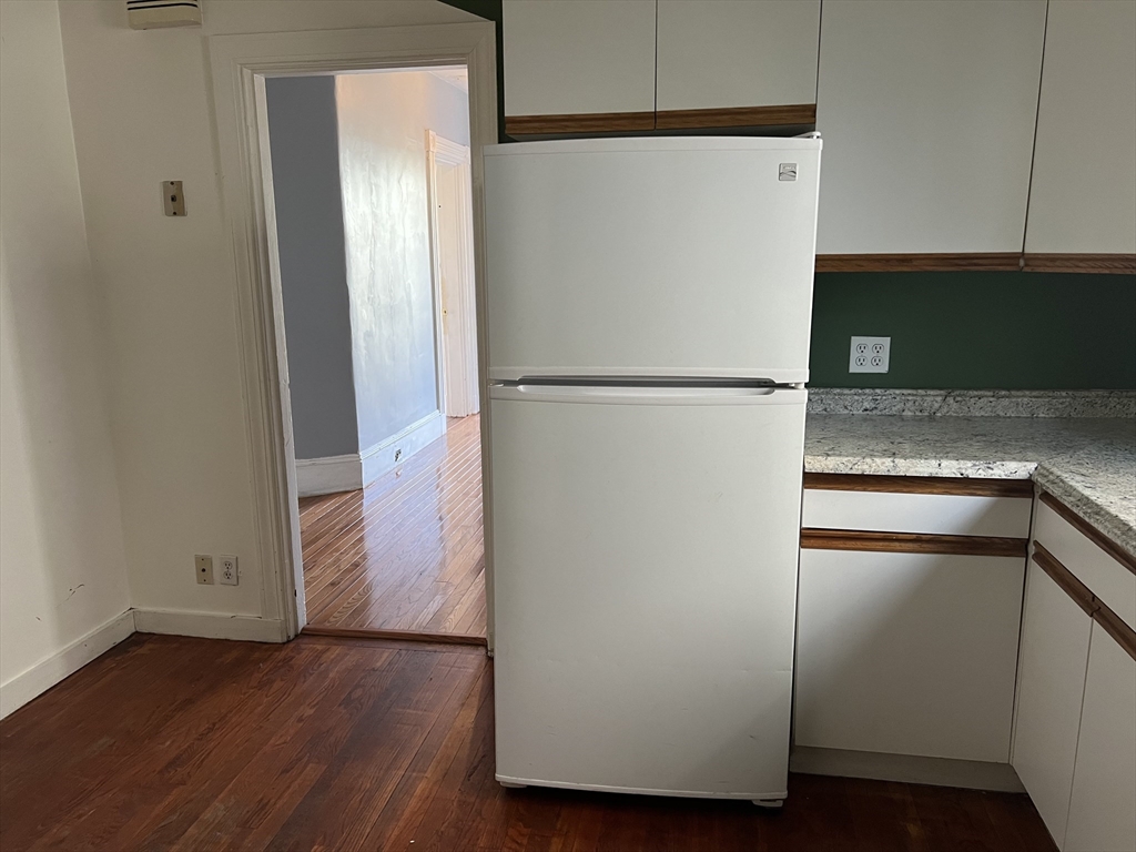 95 Walnut Street # 1