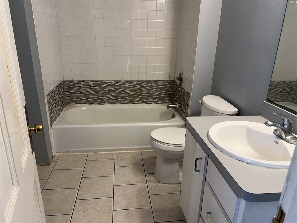 95 Walnut Street # 1