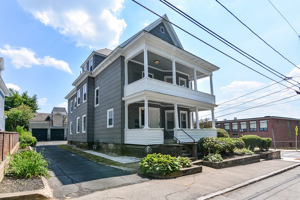 34 West Bowers Street