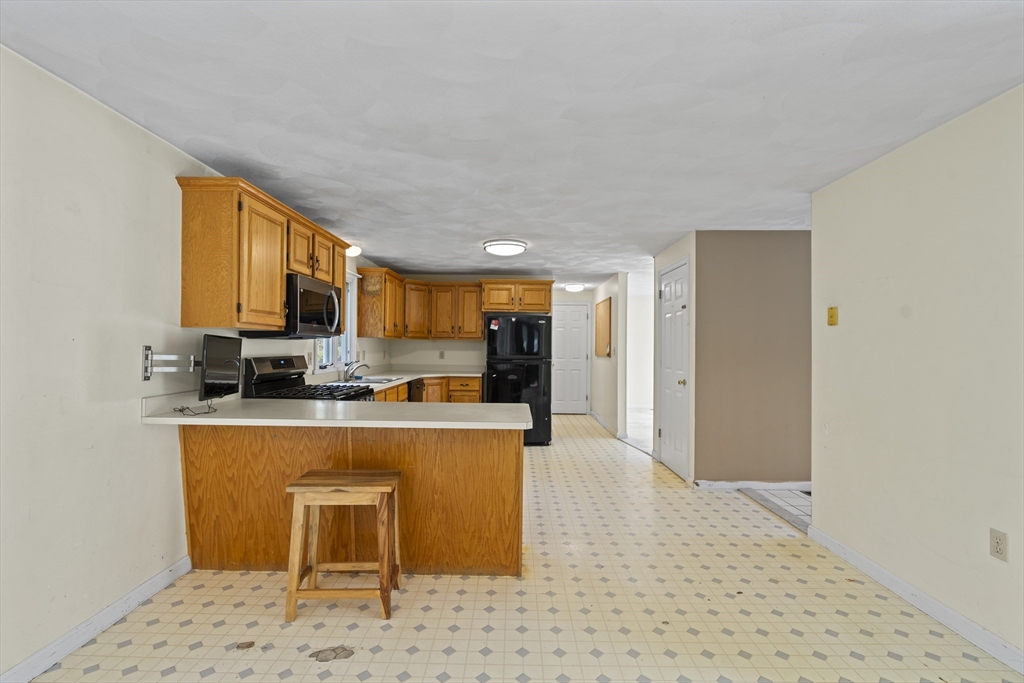 18 Noel Rd
