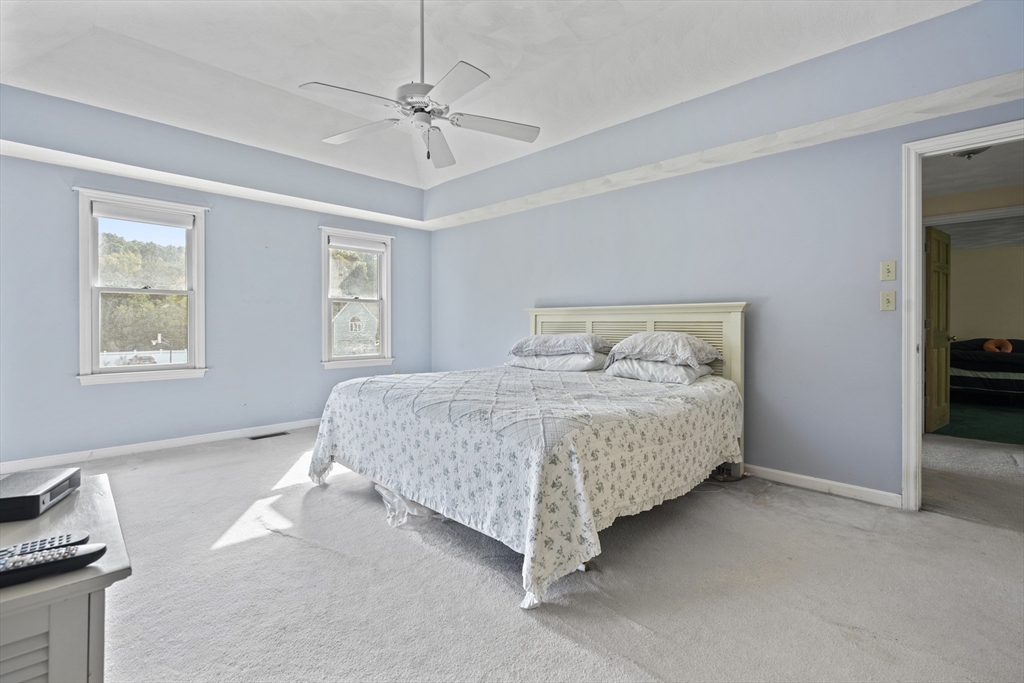 18 Noel Rd