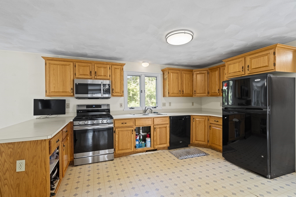 18 Noel Rd