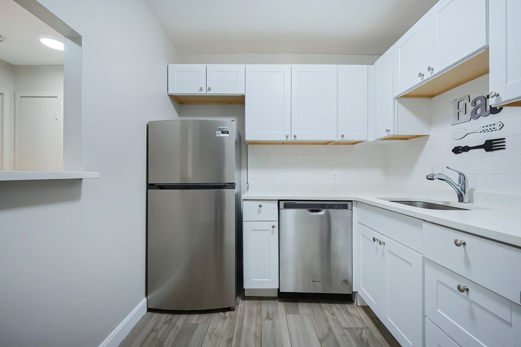 175 Clare Avenue # A4