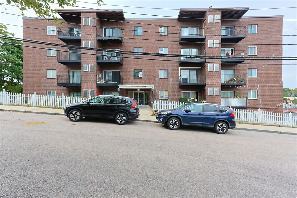 175 Clare Avenue # A4