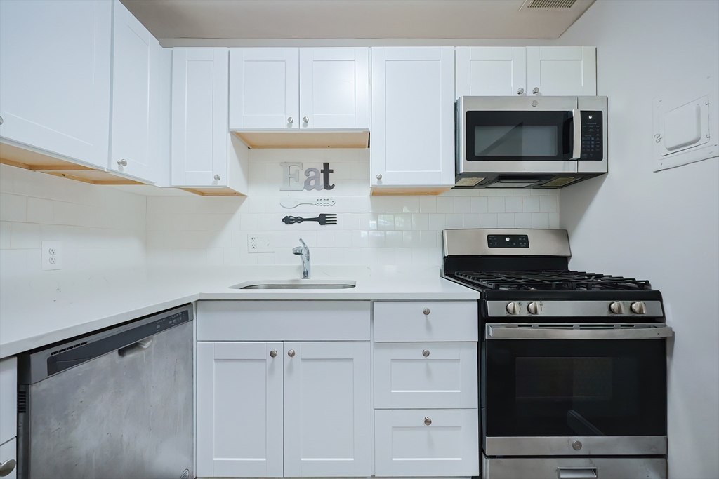 175 Clare Avenue # A4