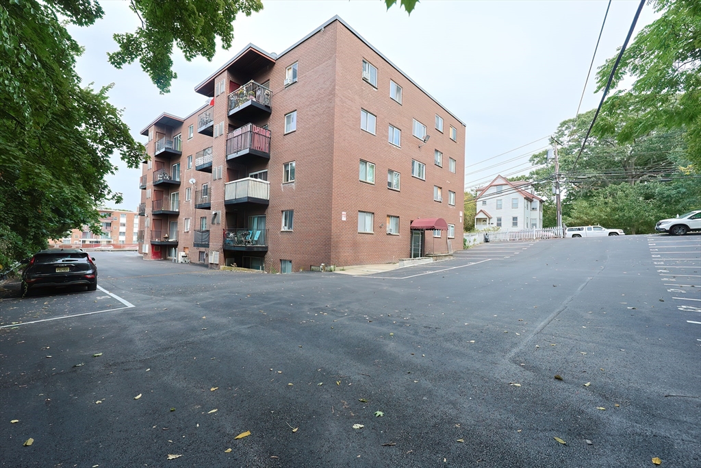 175 Clare Avenue # A4