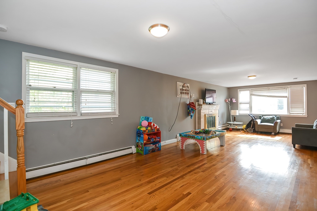 145 Arnold Street # 1