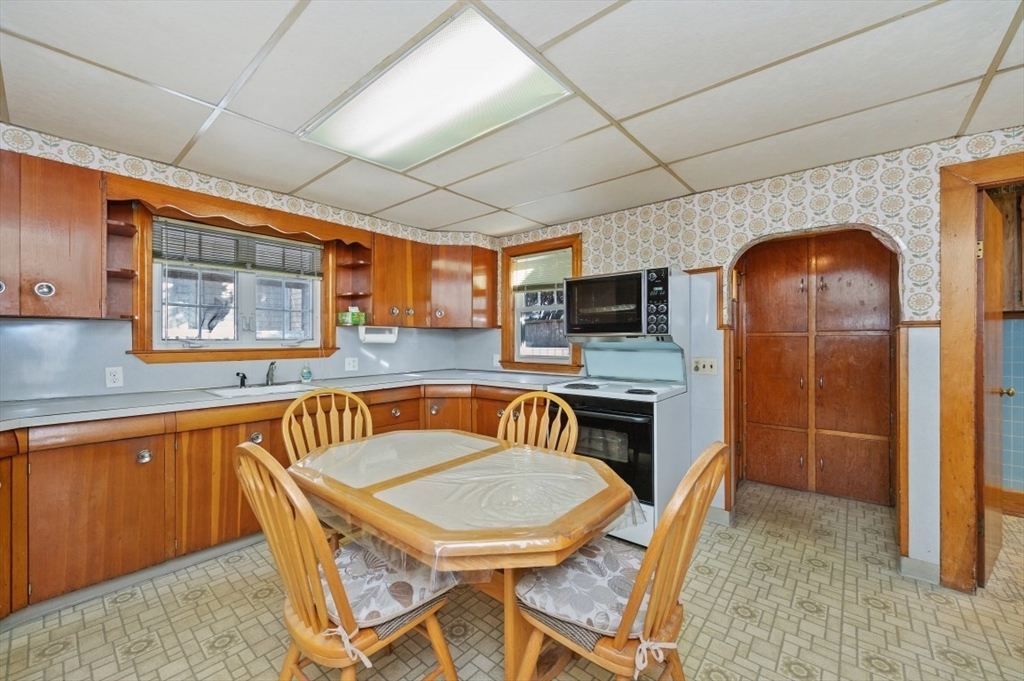 2 Perry Pl