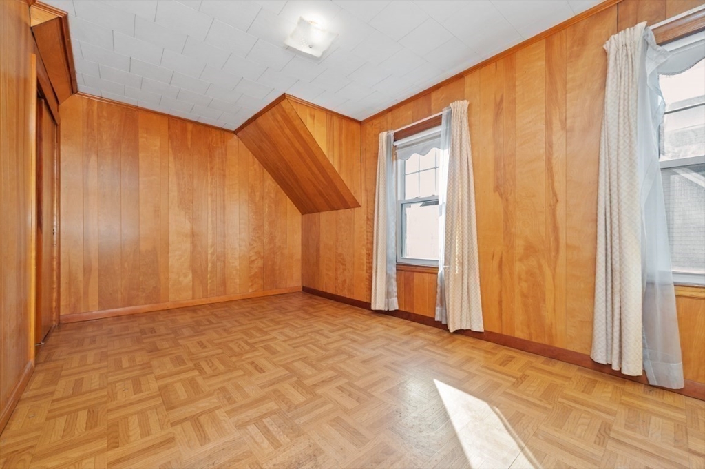 2 Perry Pl