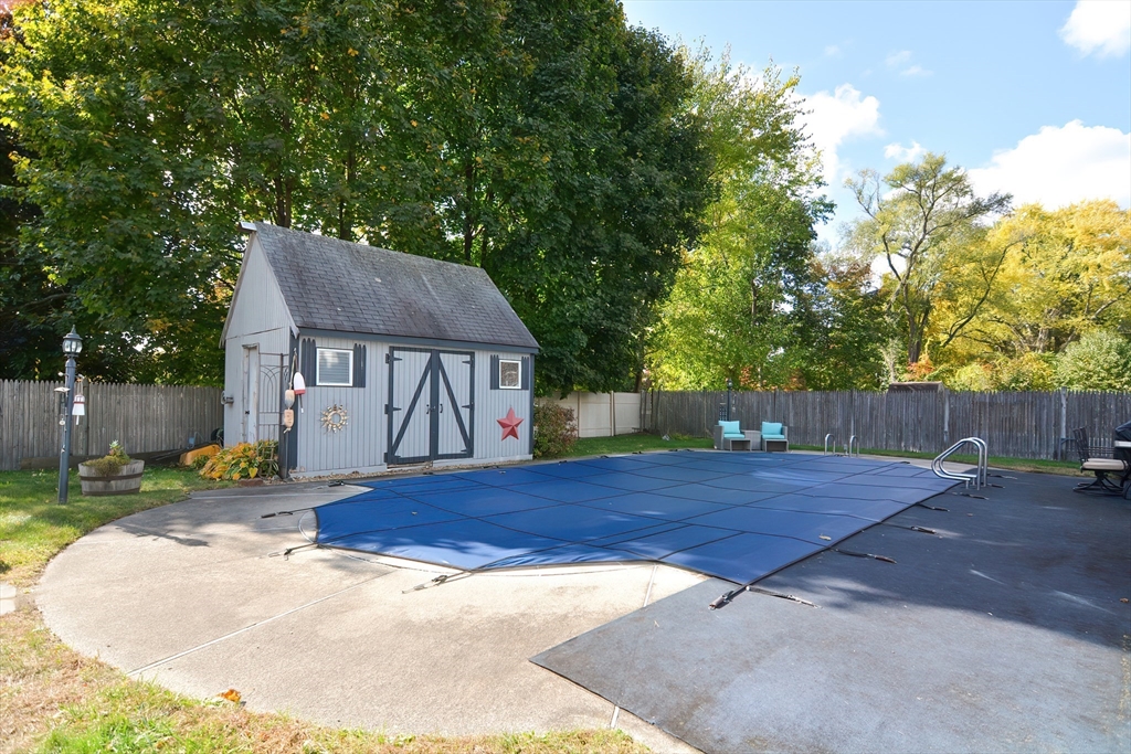 24 Susan Dr.