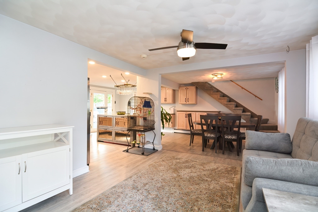 24 Susan Dr.