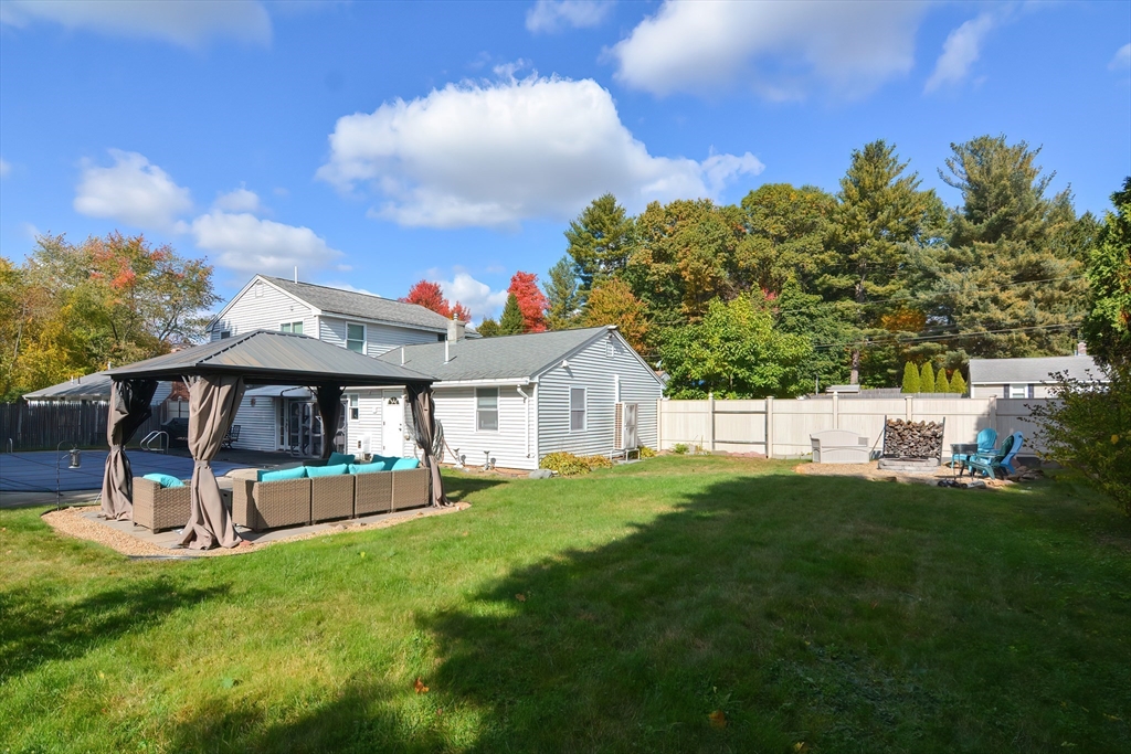 24 Susan Dr.
