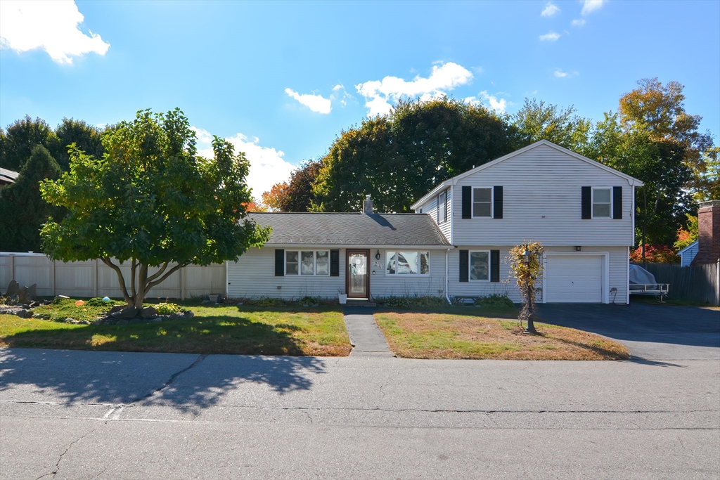 24 Susan Dr.