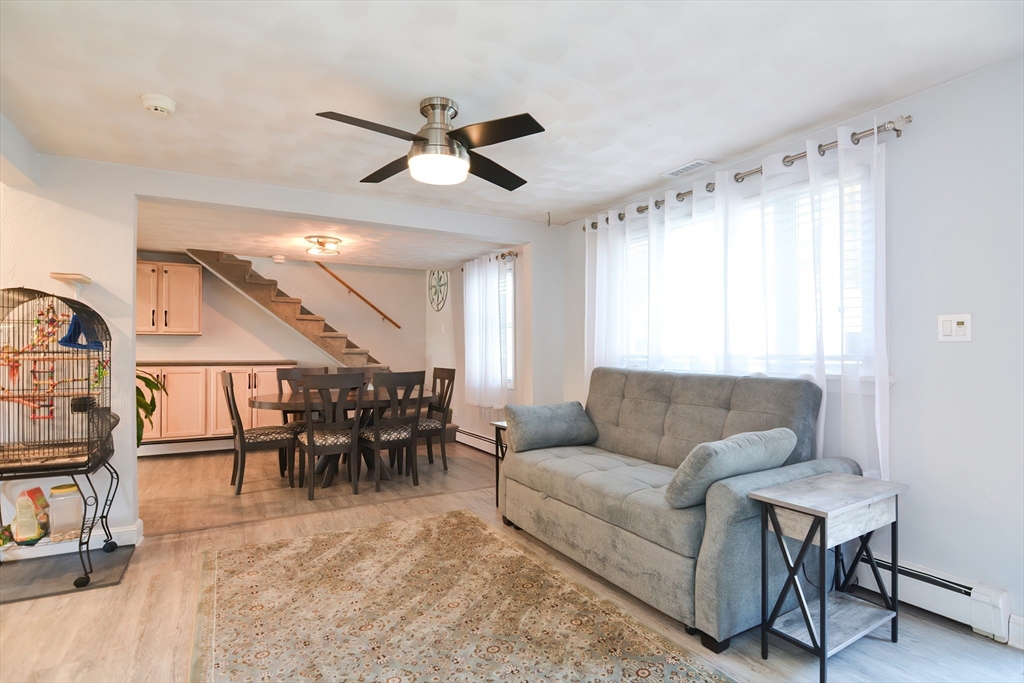 24 Susan Dr.
