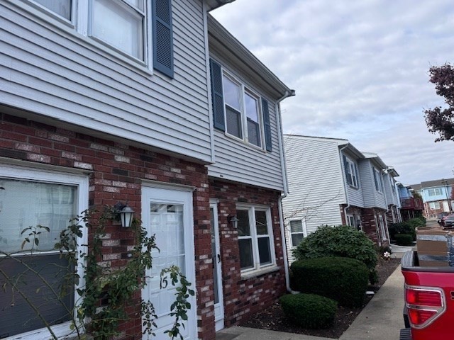 250 Congress Ave # 16