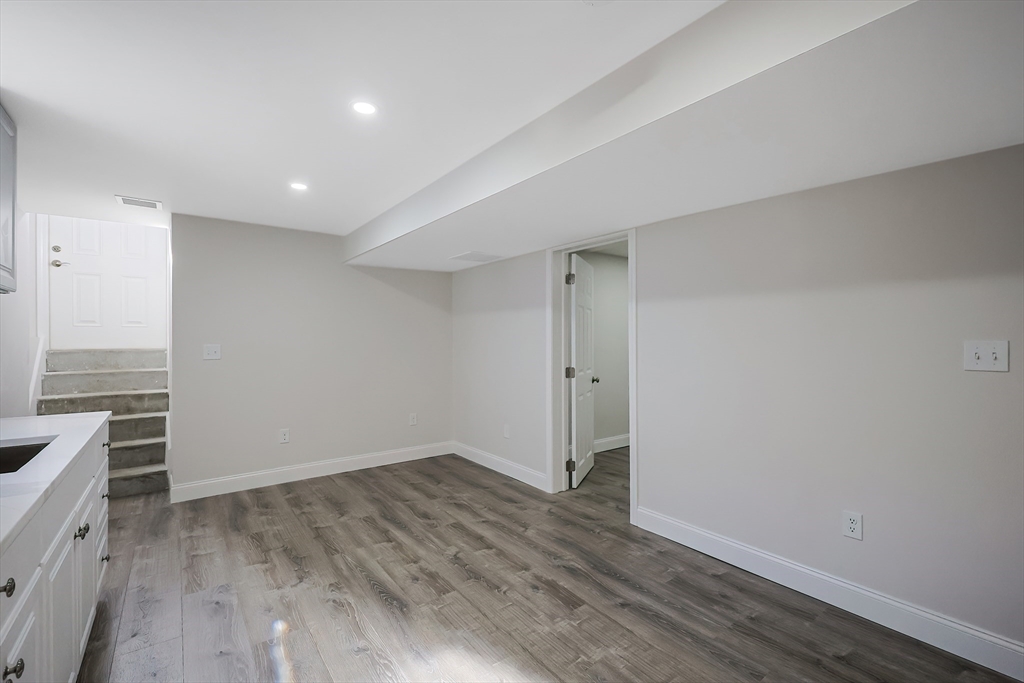 162 Tracy Ave