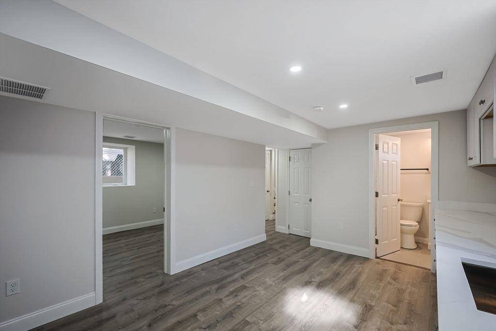 162 Tracy Ave