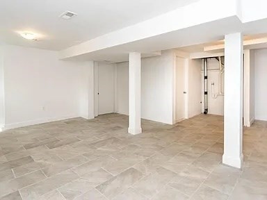 15 Livingstone Lane